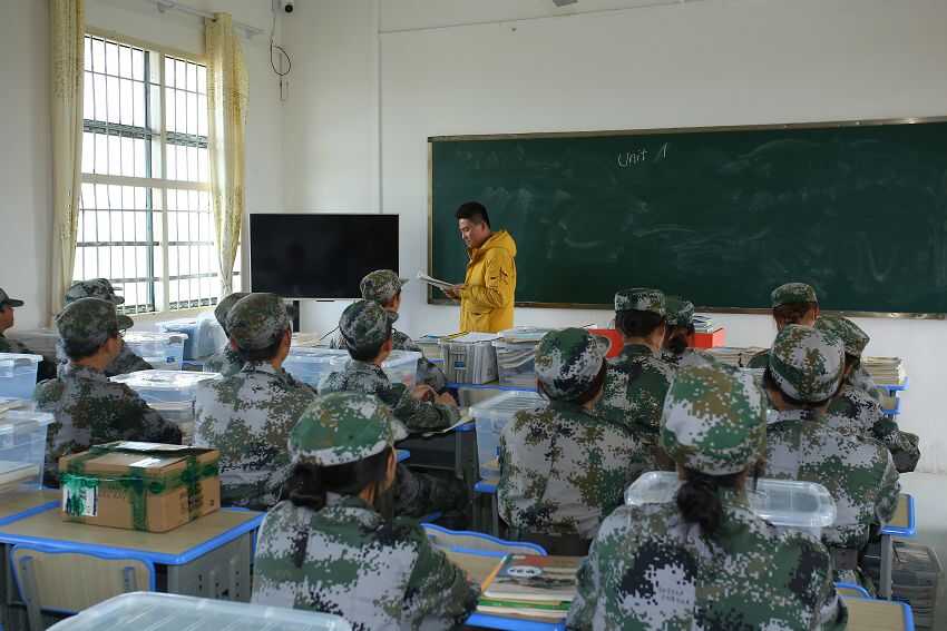 问题少年纠正学校,青少管教学校