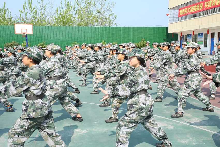 少年特殊学校,地方有全封闭式学校