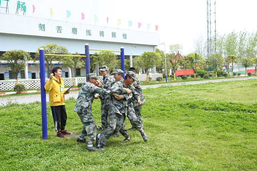 戒网学校,叛逆少年学校